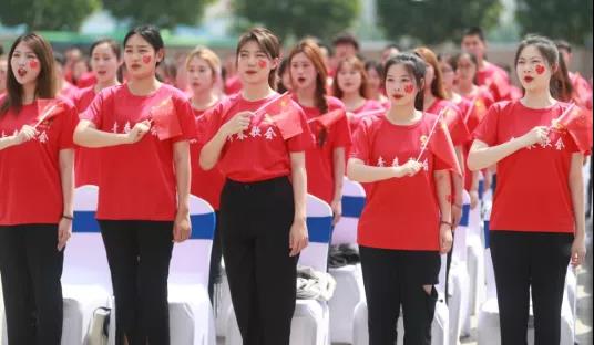 做白色的牛奶，创红色的企业，安博(中国)乳业集团青春歌会庆祝建党100周年