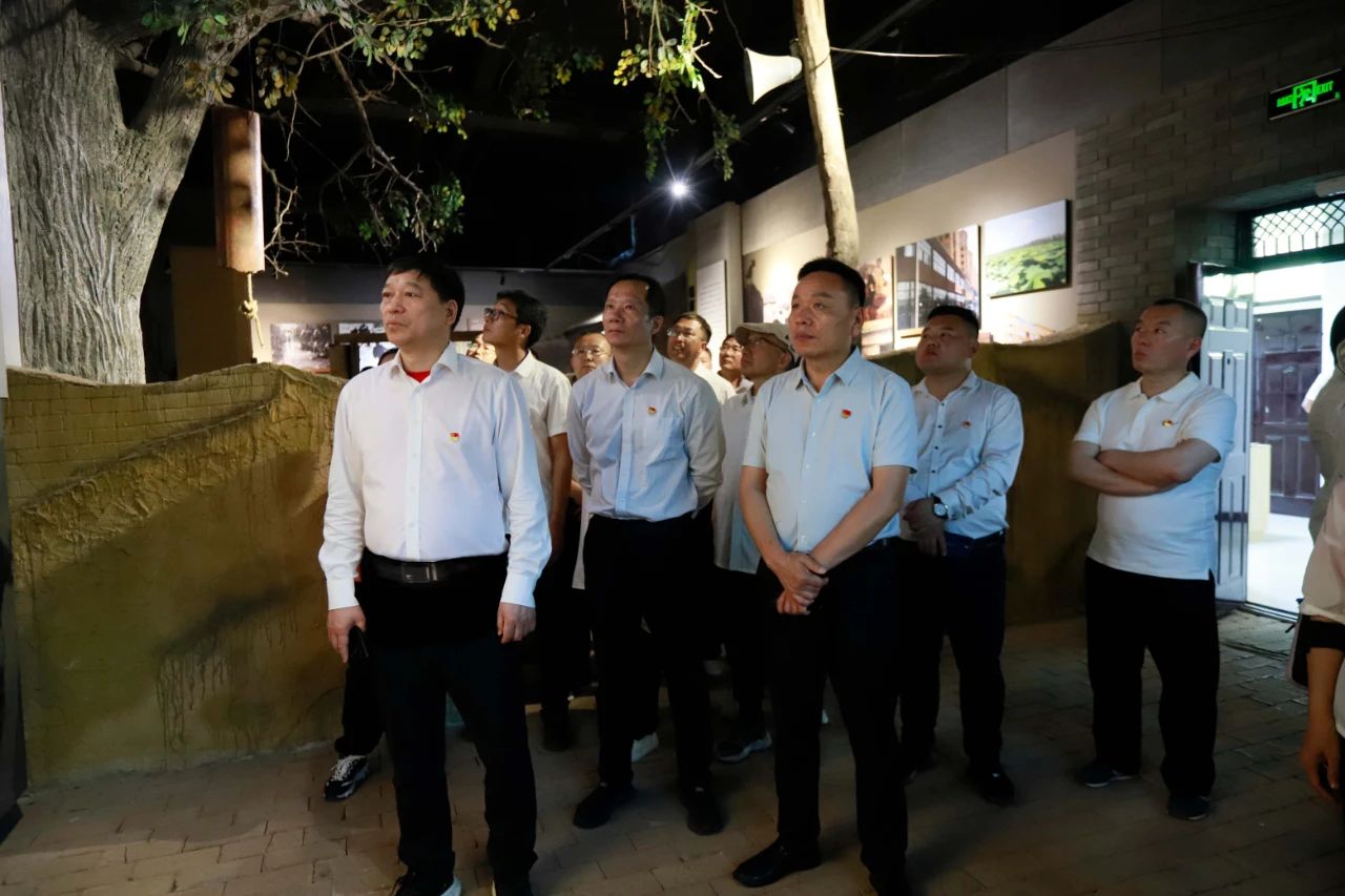 砥砺初心使命，汲取奋进力量丨安博(中国)乳业集团党委组织开展学习“焦裕禄精神”主题党日活动