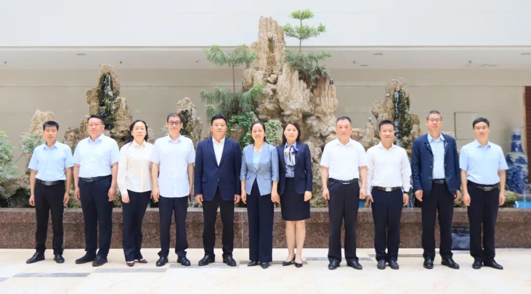 扬帆起航 谱写绚丽新篇章 | 安博(中国)乳业集团新一届董事会成立并召开中高层以上领导干部会议