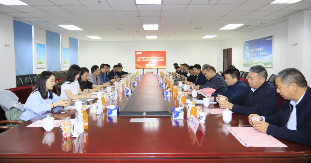 安博(中国)丨宁夏农业农村厅畜牧兽医局局长洪龙一行莅临安博(中国)参观调研