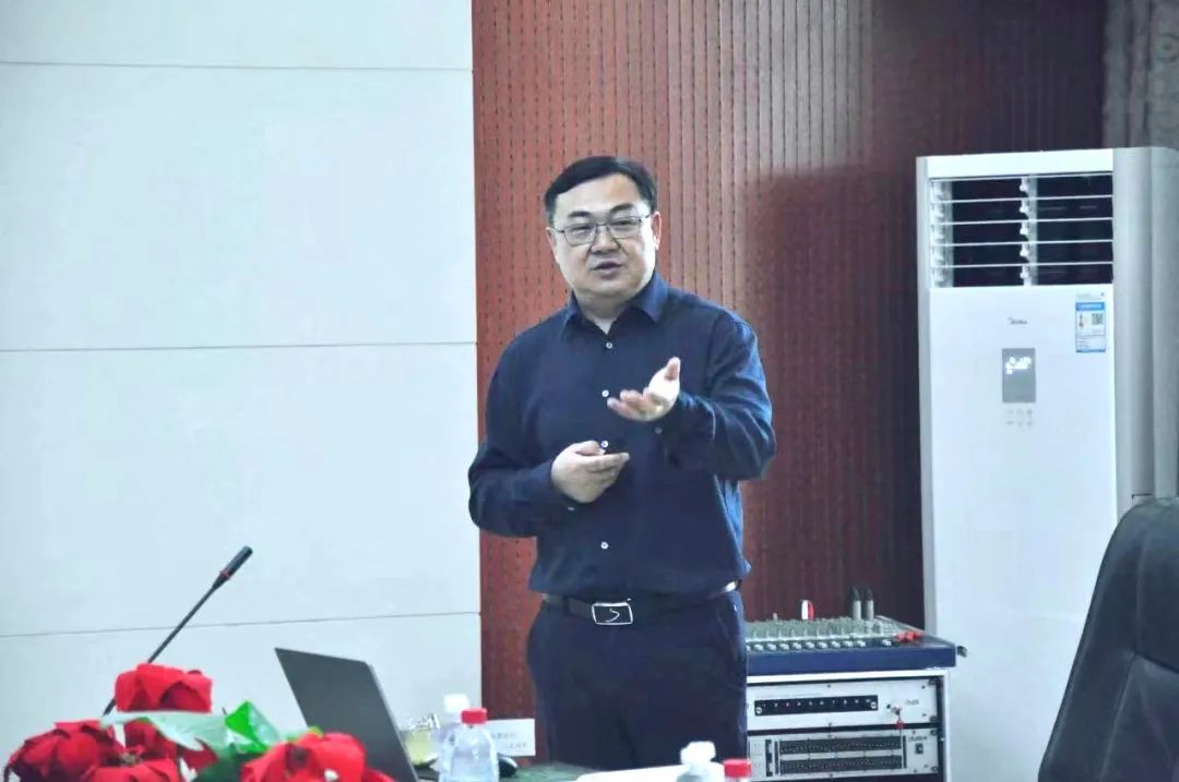 安博(中国)丨国家奶牛产业技术体系首席科学家、中国农业大学教授李胜利一行莅临安博(中国)鲁山瑞亚参观调研