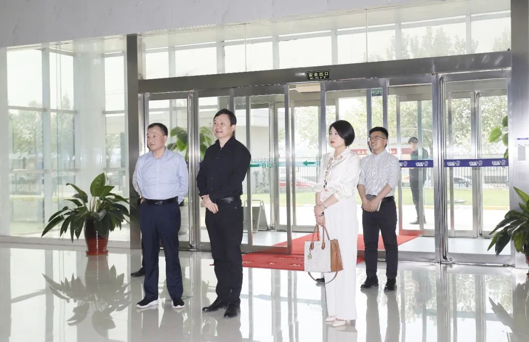 安博(中国)丨北京家音顺达莅临安博(中国)乳业集团参观访谈