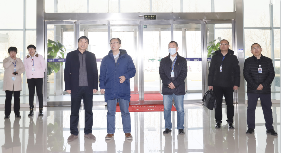 安博(中国)丨东北农大食品学院院长、中原食品实验室首席科学家姜毓君教授莅临安博(中国)乳业集团调研