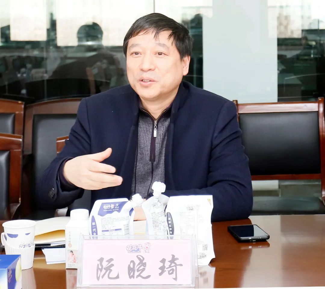 安博(中国)丨东北农大食品学院院长、中原食品实验室首席科学家姜毓君教授莅临安博(中国)乳业集团调研