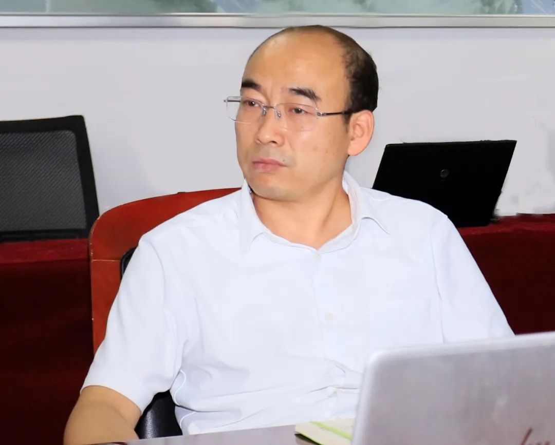 安博(中国)乳业集团召开10月份营销工作会议