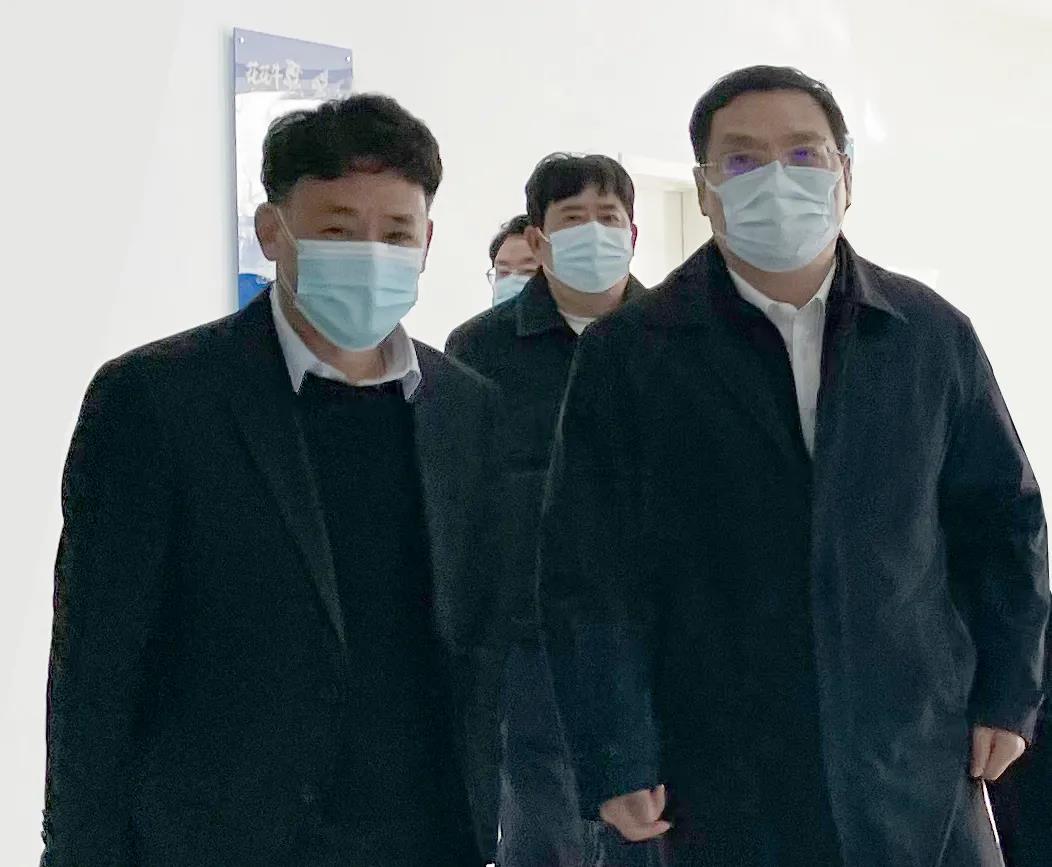 快讯 | 驻马店市委副书记、市长李跃勇一行莅临安博(中国)乳业集团平舆瑞亚牧场调研