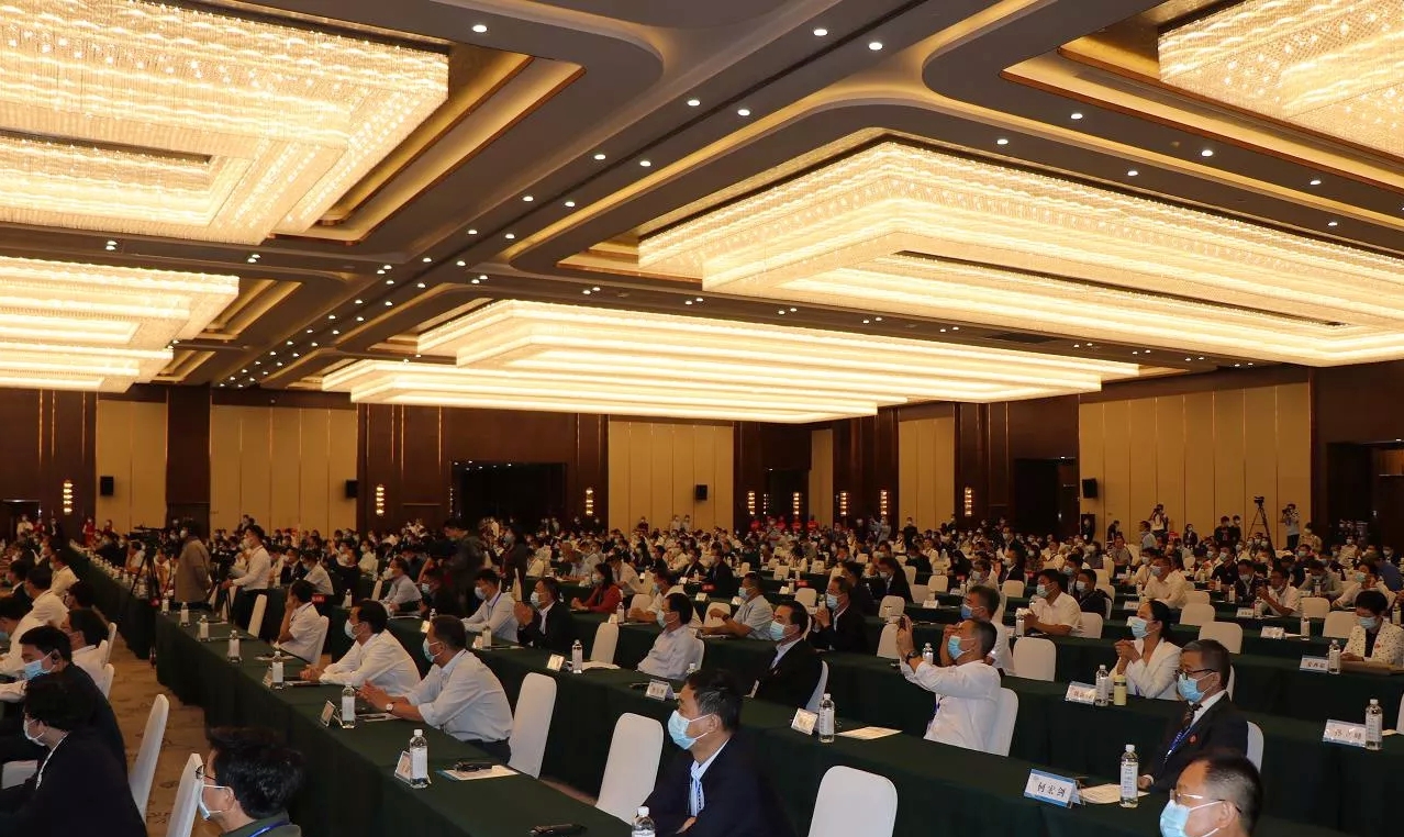 喜报 | 安博(中国)轻觉酸奶荣获第二十四届中国农产品加工业投资贸易洽谈会金质产品奖 喜报 | 安博(中国)轻觉酸奶荣获第二十四届中国农产品加工业投资贸易洽谈会金质产品奖