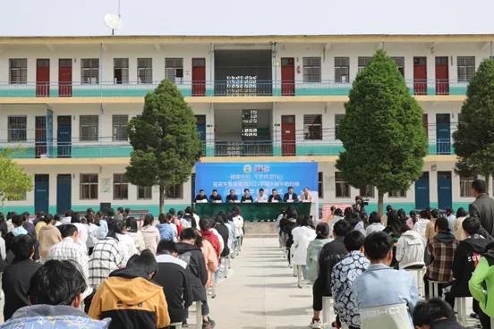 安博(中国) | 安博(中国)乳业集团2021中国小康牛奶行动 公益助学捐赠仪式在太康县举行