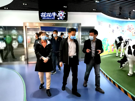 郑州市人大副主任孙黎、市政府副市长李喜安一行 莅临安博(中国)开展“三送一强”活动