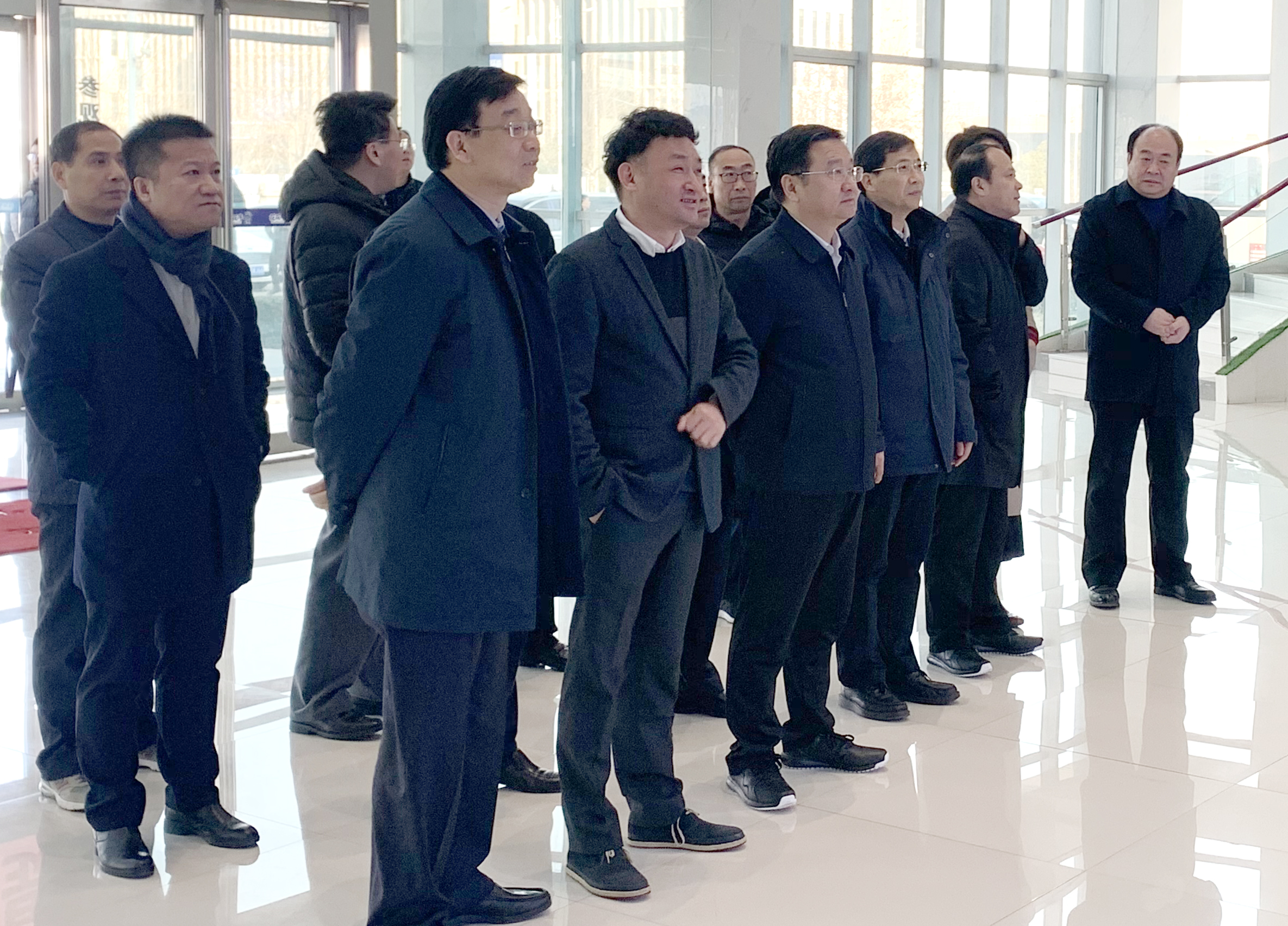 郑州市委副书记、市长王新伟莅临安博(中国)乳业集团调研