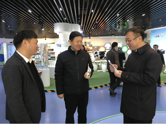 宁夏回族自治区农业农村厅党组书记、厅长王刚一行莅临安博(中国)乳业集团调研