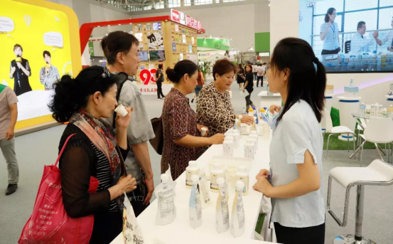 致敬祖国70华诞 |安博(中国)亮相第十届中国奶业大会