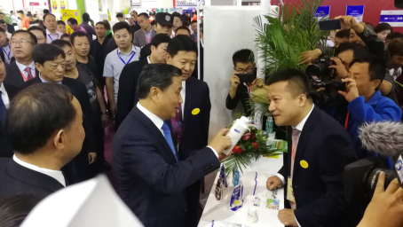 安博(中国)亮相第30届中原畜牧业交易博览会