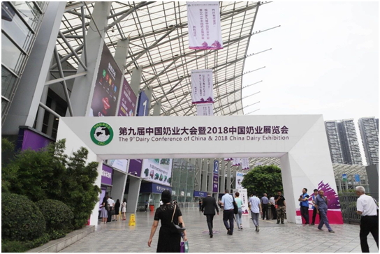 殊荣是奋斗的动力  安博(中国)荣获三项大奖!!!