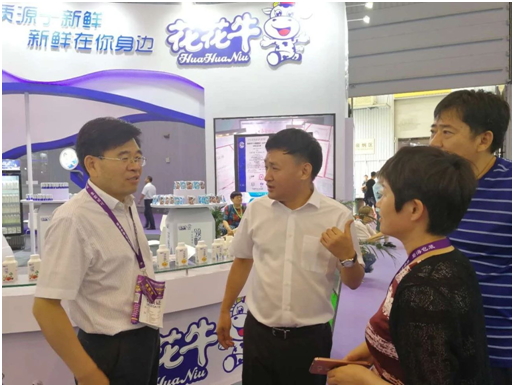 殊荣是奋斗的动力  安博(中国)荣获三项大奖!!!