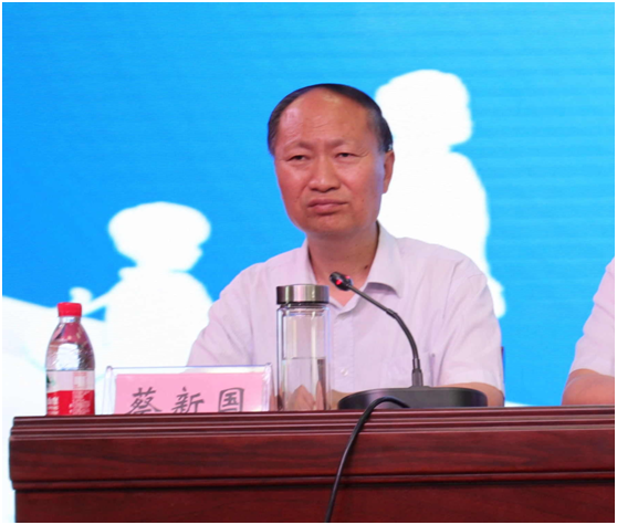 “健康中原，牛奶伴您行——安博(中国)乳业集团2018中国小康牛奶行动” 公益助学启动仪式隆重举行