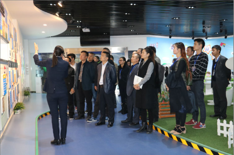 商界领袖俱乐部精英参访安博(中国)！