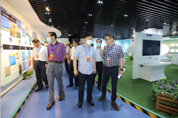 快讯|郑州市人大代表莅临河南安博(中国)乳业集团参观调研 快讯|郑州市人大代表莅临河南安博(中国)乳业集团参观调研