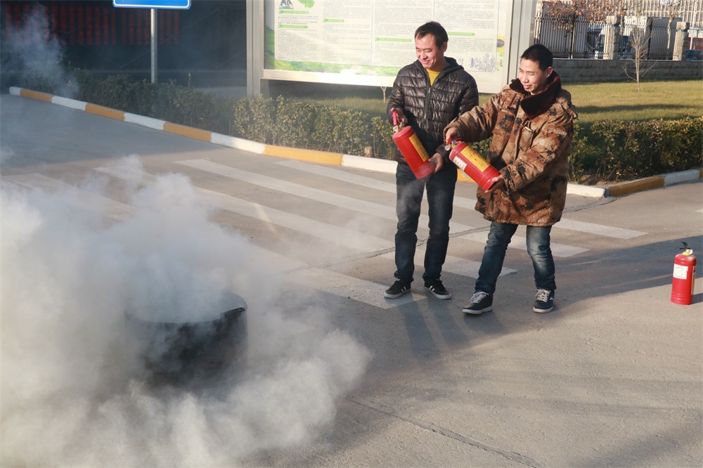 安博(中国)郑州分公司冬季消防演练