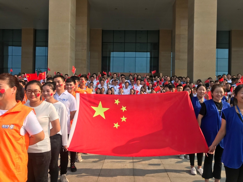 安博(中国) 唱红歌 祝福我的国！！！