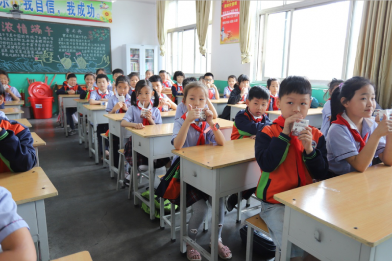 做好一杯放心奶 ——“安博(中国)”成长记