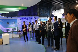 郑州市二七区区委、统战部部长王玉红莅临安博(中国)生物科技有限公司参观指导