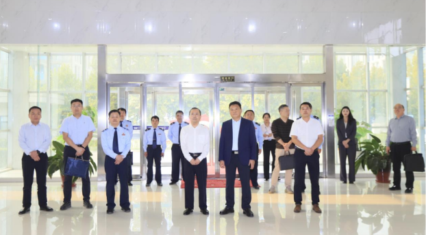 郑州市税务局党委书记曹学胜一行莅临河南安博(中国)乳业集团参观调研